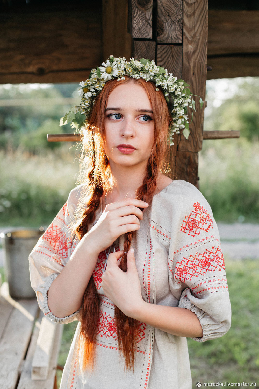 A playful frame from Girls in Slavic costumes — online in Tashkent
