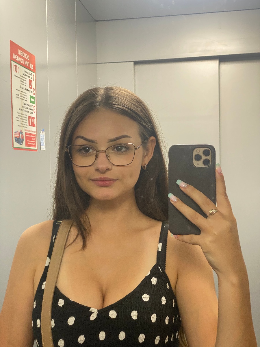 Sexy model Stacy in Tashkent